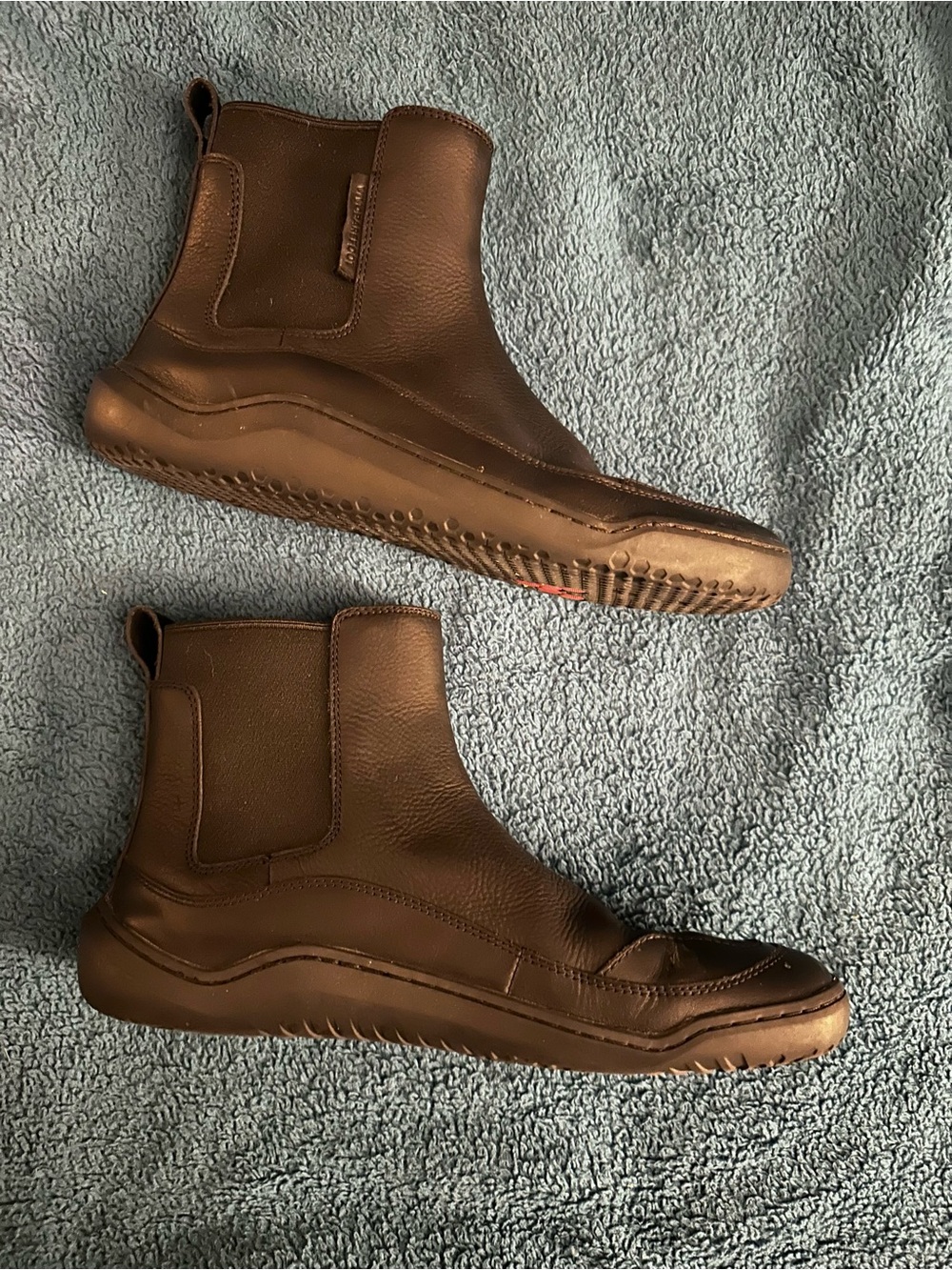 Vivo Barefoot Black Sensus Boots size 39